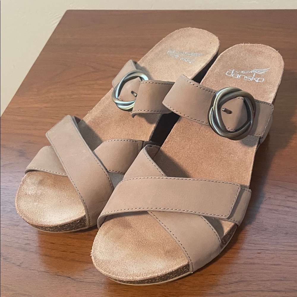 Dansko Susie Wedge Taupe Sandal